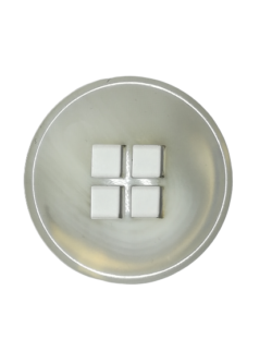 Set 15 nasturi poliester cu patru gauri/laser alb melanj Mabo L.54 3.4 cm