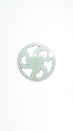 Set 20 nasturi metalici cu piciorus si emailare bej model floral L.40 (2.5 cm)