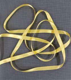Banda satinata galbena