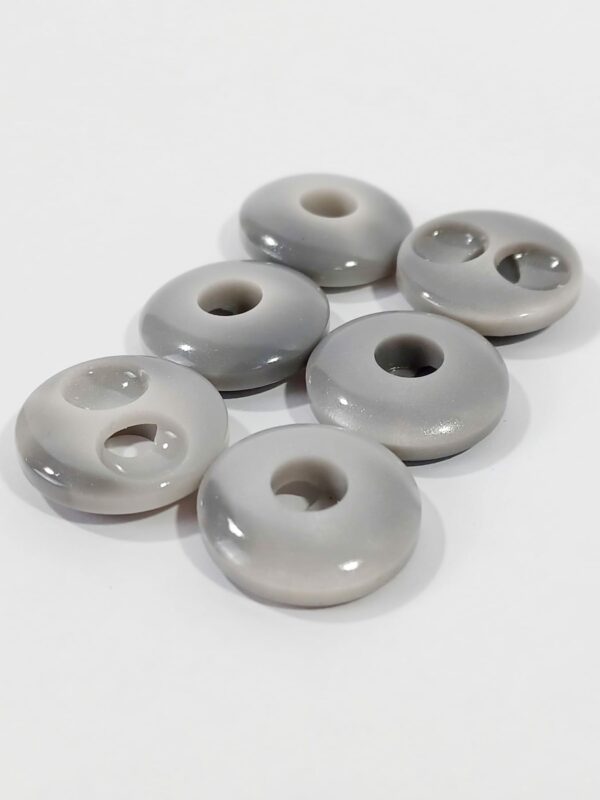 Set 30 nasturi poliester gri 1.8cm